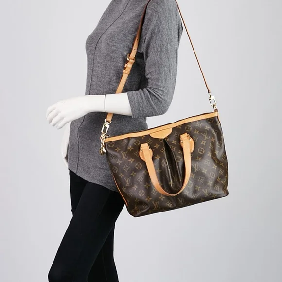 Louis Vuitton Palermo PM Shoulder bag Gently Loved 😍 - Picture 9 of 13